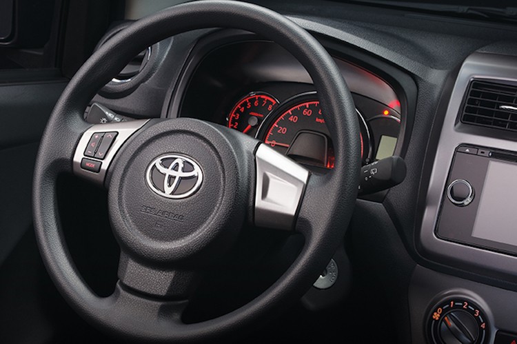 Hatchback Toyota Wigo 2017 “sieu re” gia 240 trieu dong-Hinh-5