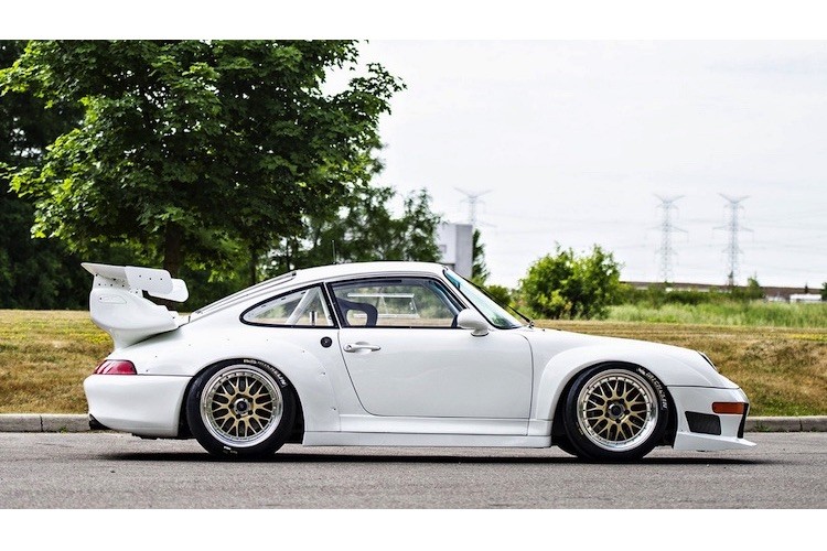 Sieu xe Porsche 911 GT2 chay 20 nam ban gia 32,9 ty-Hinh-2