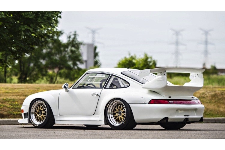 Sieu xe Porsche 911 GT2 chay 20 nam ban gia 32,9 ty-Hinh-3