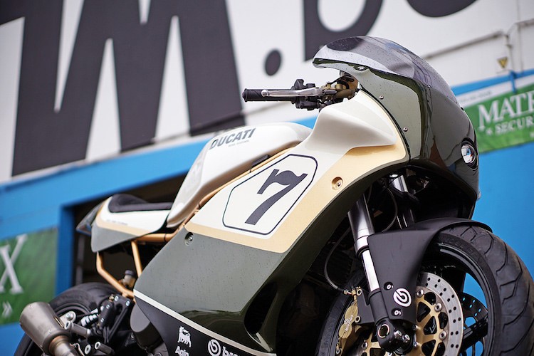 Moto dua Ducati cafe racer do sieu dep tu “hang bai&quot;-Hinh-4