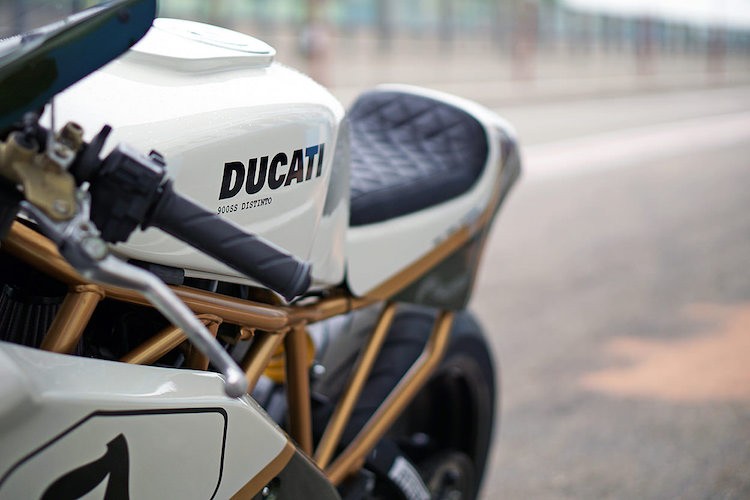 Moto dua Ducati cafe racer do sieu dep tu “hang bai&quot;-Hinh-5