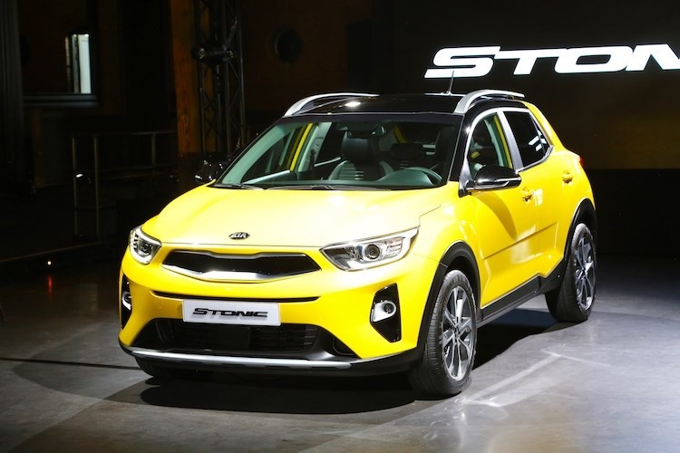 Bo doi xe gia re Hyundai Kona va Kia Stonic co gi?