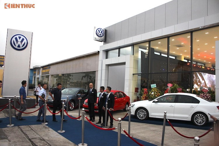 Diem mat &quot;xe hop binh dan” Volkswagen giam gia tai VN-Hinh-10