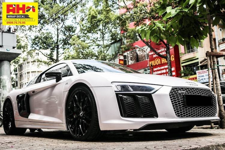 Audi R8 Plus gia 11,5 ty &quot;trang Ngoc Trinh&quot; tai Viet Nam-Hinh-6