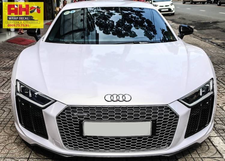 Audi R8 Plus gia 11,5 ty &quot;trang Ngoc Trinh&quot; tai Viet Nam-Hinh-9