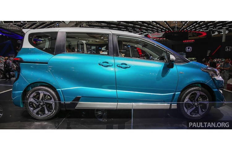 Toyota ra mat oto sieu re Sienta Ezzy “dau” Suzuki Ertiga-Hinh-3