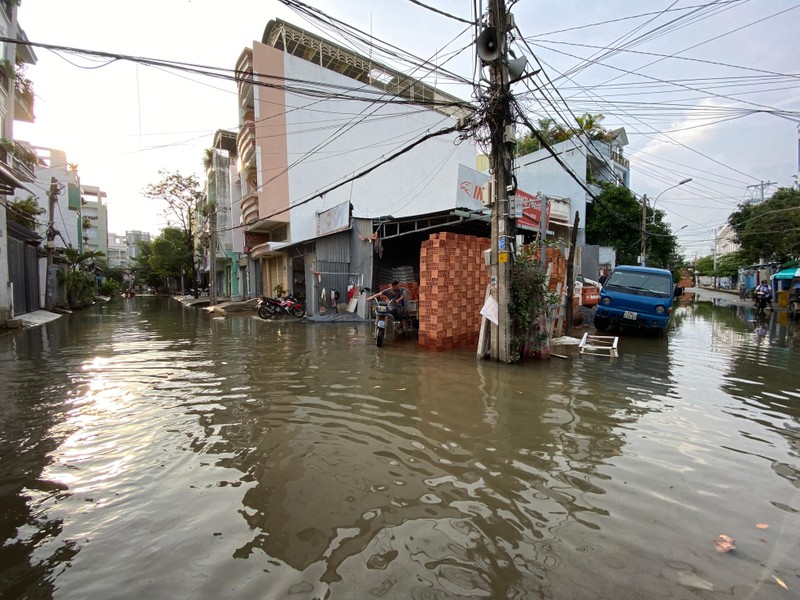 Nhieu khu dan cu o TPHCM tro thanh 