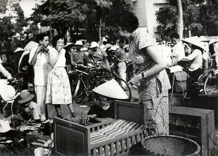 Anh vo gia: Giay phut chuyen giao quyen luc o Ha Noi ngay 10/10/1954-Hinh-15