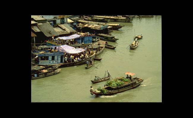 Anh hiem ve cuoc song soi dong o Viet Nam nam 1991-Hinh-2