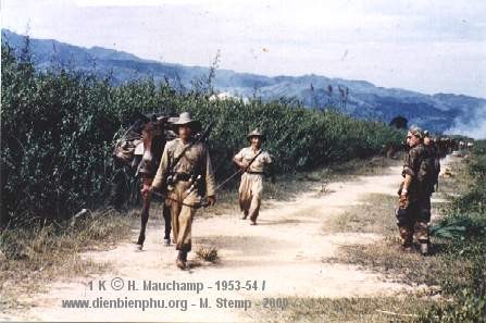 Loat anh cuc doc ve linh Phap tai Dien Bien Phu-Hinh-13