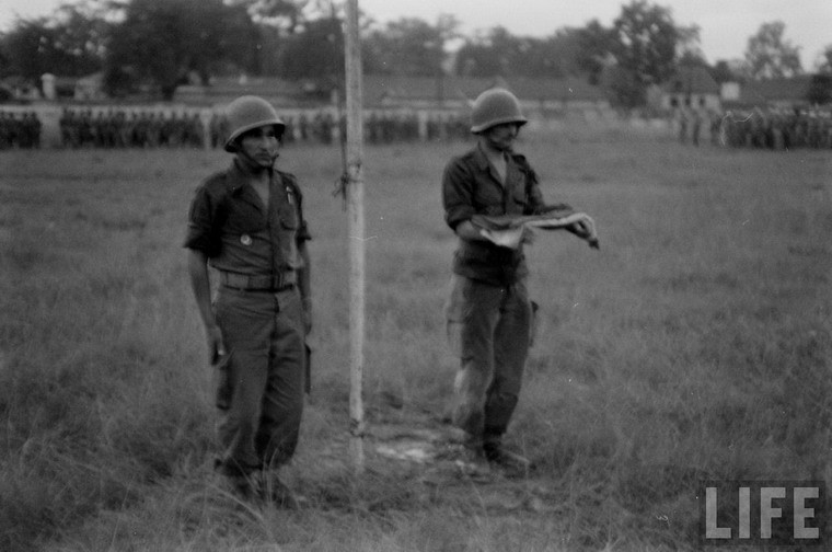 Anh doc: Linh Phap cuon co rut khoi Ha Noi 1954 the nao?-Hinh-5