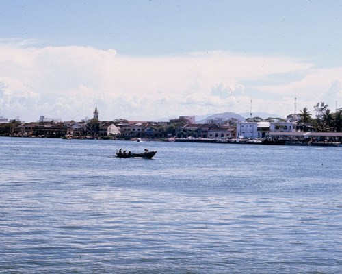 Tuyet dep Da Nang thap nien 1960 qua ong kinh linh My-Hinh-10