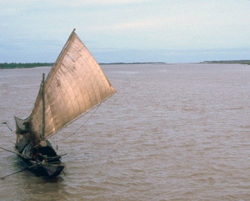 Tuyet dep Da Nang thap nien 1960 qua ong kinh linh My-Hinh-11