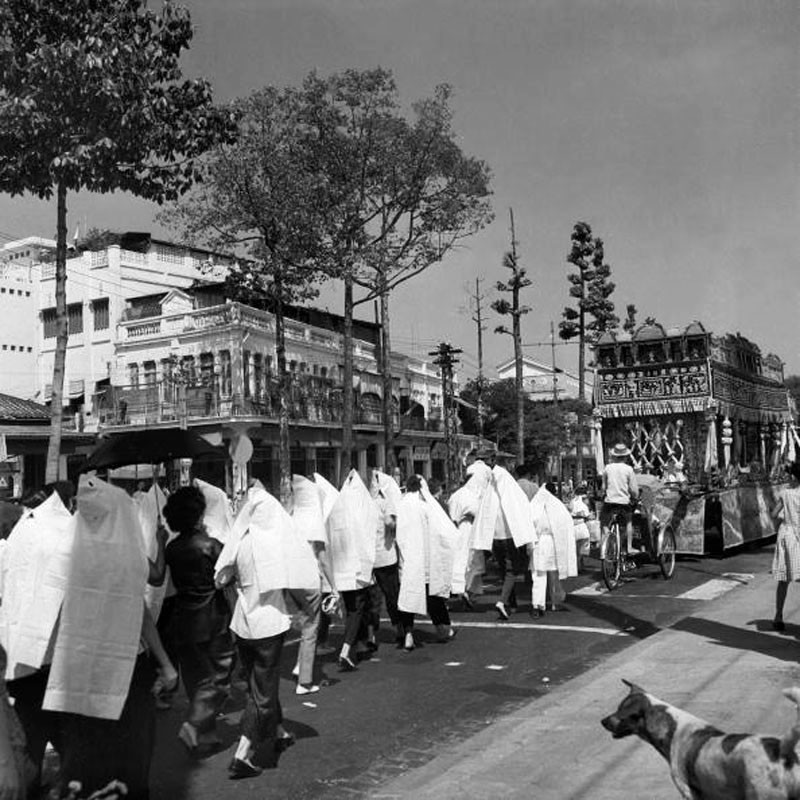 Sai Gon - Cho Lon nam 1962 trong anh cua Roger Viollet-Hinh-3