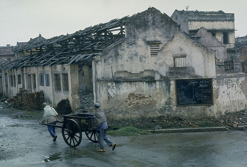 Anh mau cuc hiem ve Ha Noi nam 1967-Hinh-4