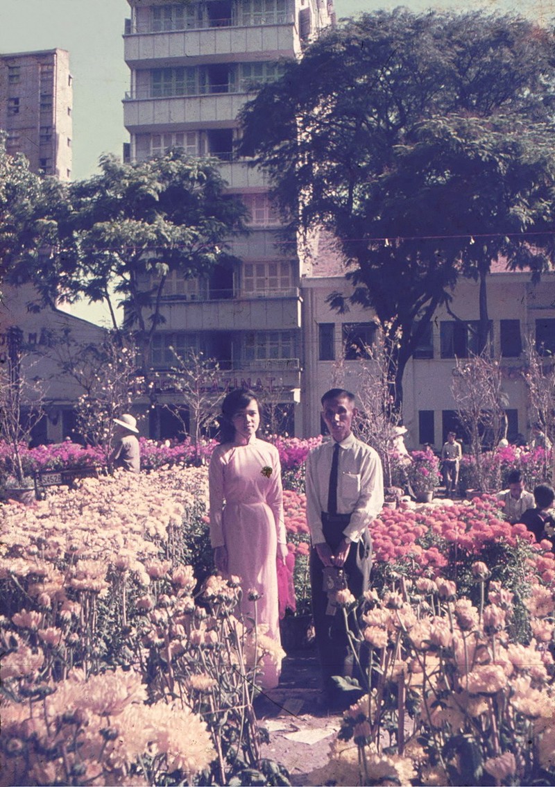 Anh doc ve cho hoa Tet 1967 o Sai Gon-Hinh-5