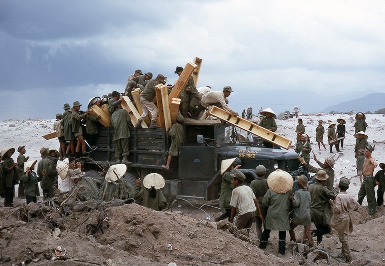 Da Nang nam 1967 qua loat anh cua Victor A. Deegan-Hinh-6