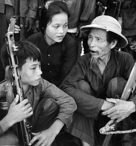 Mien Bac Viet Nam 1965 trong anh cua Romano Cagnoni-Hinh-5