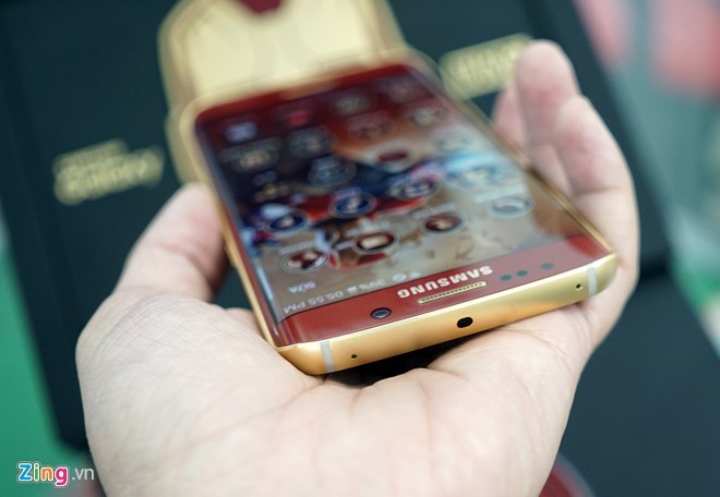 Ngam Galaxy S6 Edge ban Iron Man 3.000 USD o VN-Hinh-9