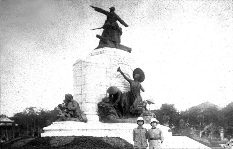 Anh hiem ve tuong dai lon nhat Ha Noi thoi thuoc dia-Hinh-10