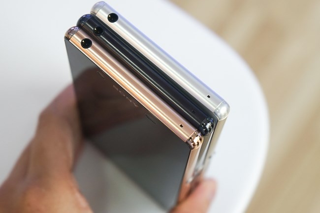 Mo hop Sony Xperia Z3+ ban dac biet gia 18 trieu dong-Hinh-15