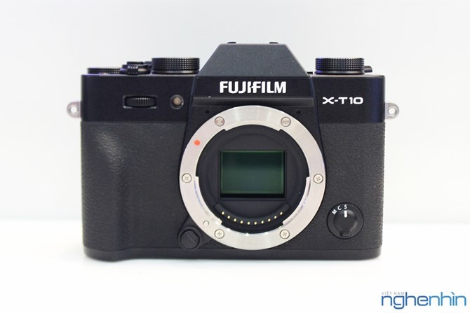 Can canh may anh Fujifilm X-T10: dang co dien, chat hien dai-Hinh-6