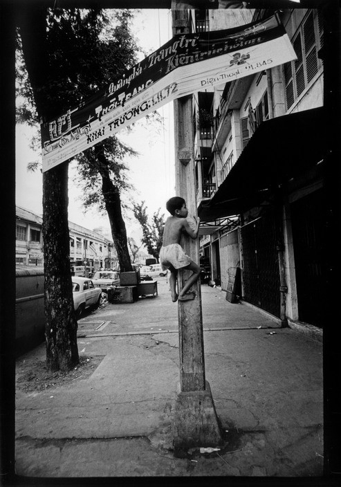 Sai Gon nam 1972 trong anh cua Raymond Depardon (2)-Hinh-6