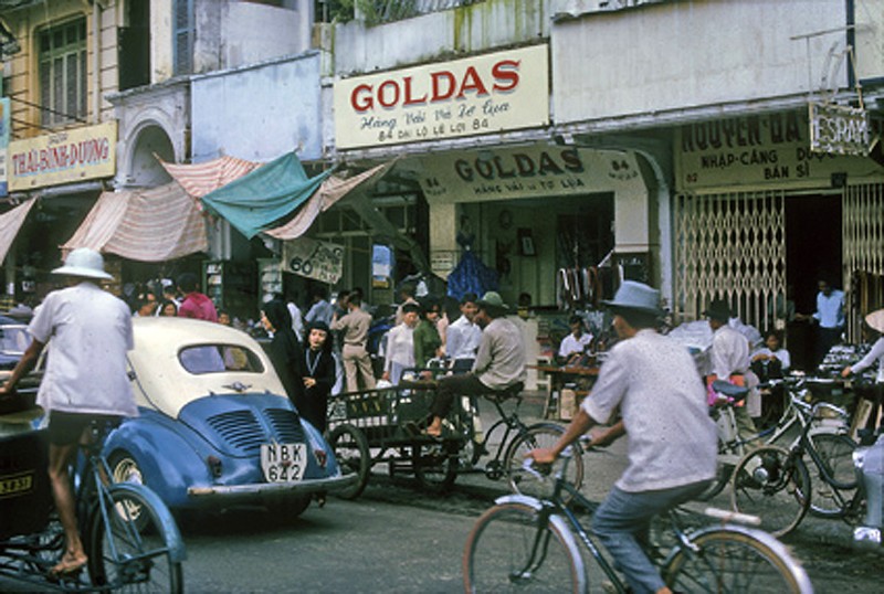 Sai Gon nam 1963 - 1964 trong anh cua John P. Fanning-Hinh-3