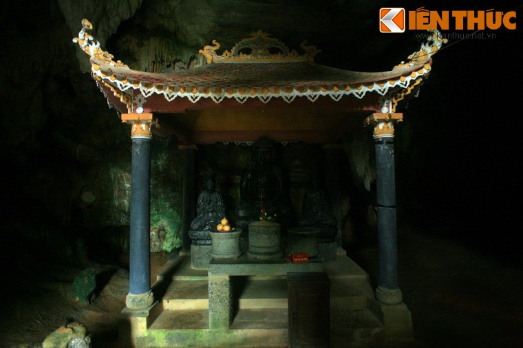 Ngoi chua trong hang dong doc nhat vo nhi o Ninh Binh-Hinh-15