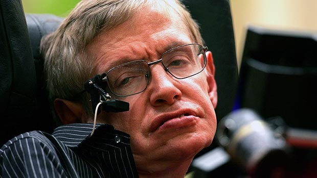 Stephen Hawking so sinh vat ngoai trai dat nhung van muon tim
