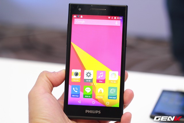 Philips ra mat S358 0 smartphone chuyen cho selfie gia re-Hinh-2