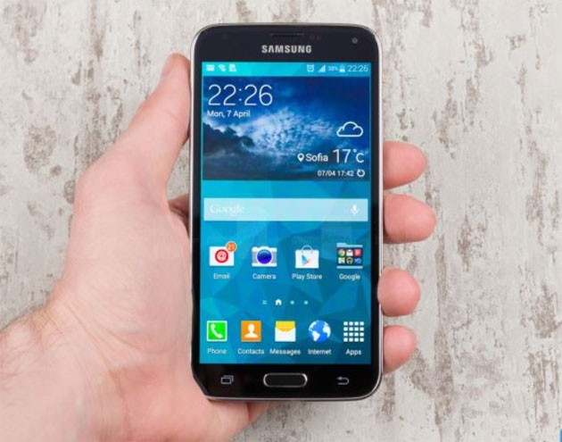 Diem mat 4 smartphone pho bien nhat cua Samsung-Hinh-2