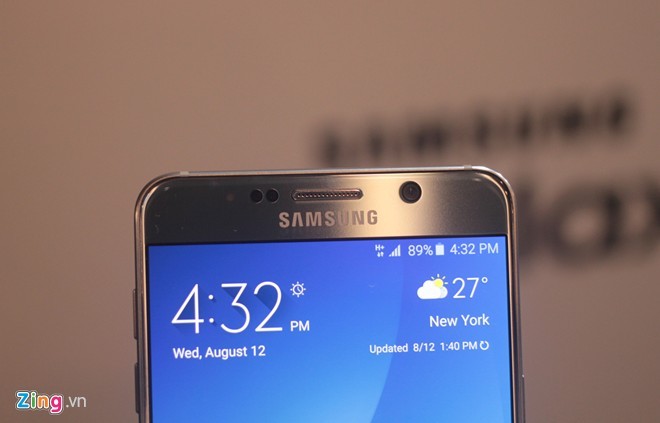 Cuc hot: Anh thuc Samsung Galaxy Note 5 voi mat lung cong-Hinh-3