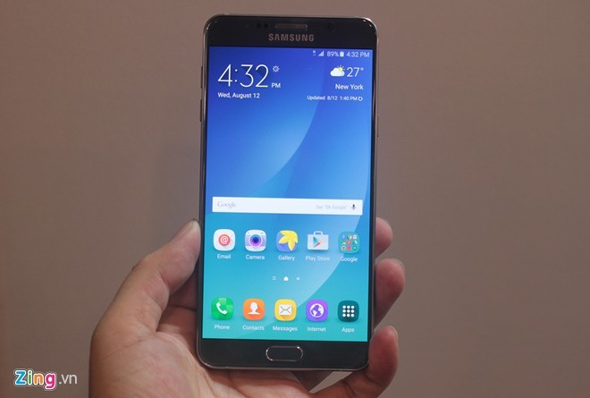 Cuc hot: Anh thuc Samsung Galaxy Note 5 voi mat lung cong