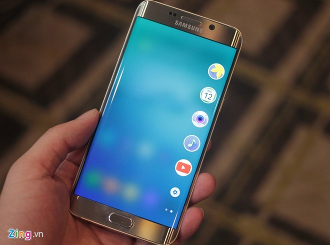 Anh thuc Samsung Galaxy S6 Edge+: Man hinh lon hon, them ban phim-Hinh-5