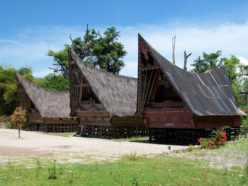 Ngam “nha san Viet co” cua toc nguoi Batak Toba o Indonesia-Hinh-7