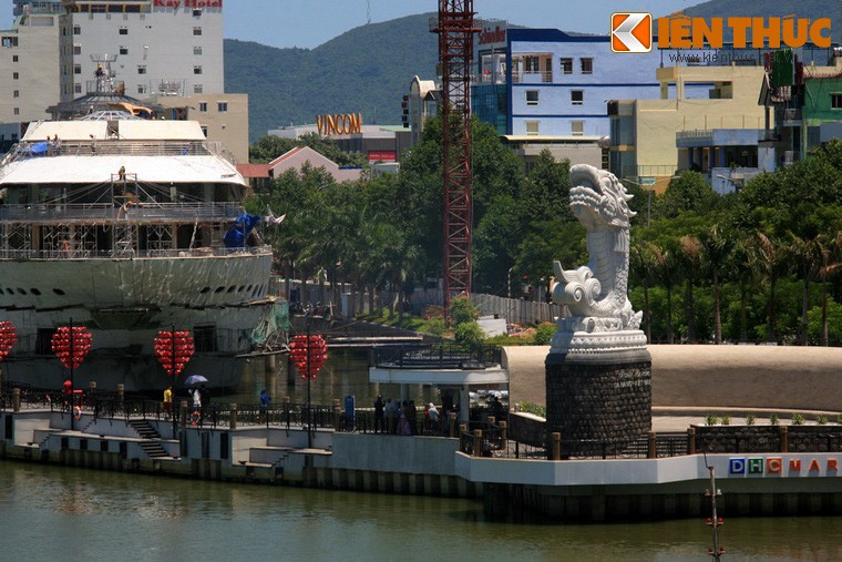 Kham pha bieu tuong doc dao moi cua thanh pho Da Nang