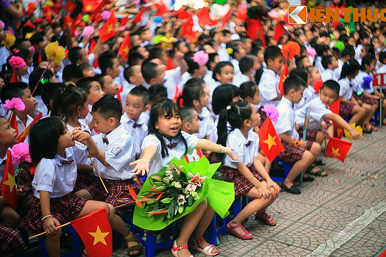 Ngam nhung “thien than nho” bo ngo ngay khai giang nam hoc moi-Hinh-5