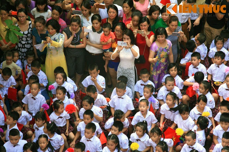 Ngam nhung “thien than nho” bo ngo ngay khai giang nam hoc moi-Hinh-7