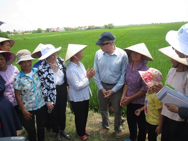 Dai su My doi nang, loi ruong cung nong dan Nam Dinh-Hinh-2