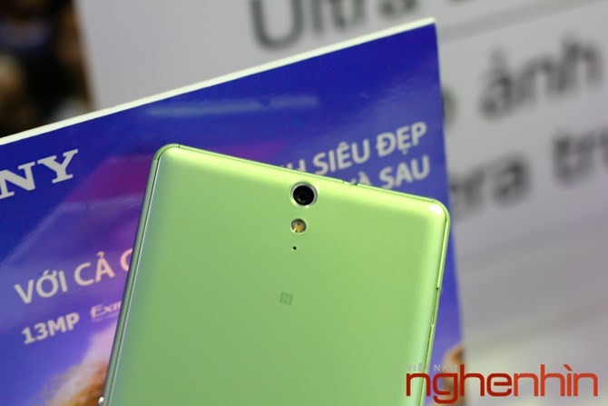 Can canh Xperia C5 Ultra vien sieu mong tai Sony Show 2015-Hinh-9