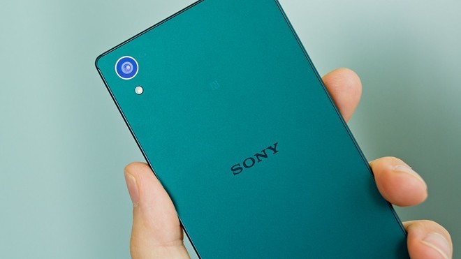 Smartphone cua Sony dung truoc nguy co bi khai tu