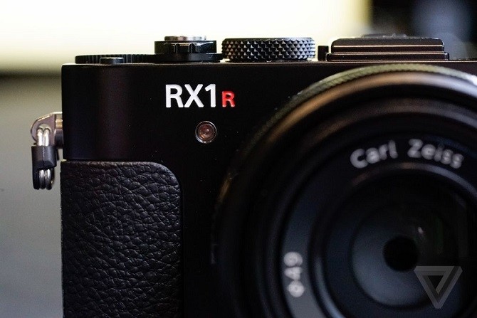 Soi sieu pham Sony RX1R II: may anh full-frame 42 “cham” bo tui-Hinh-19