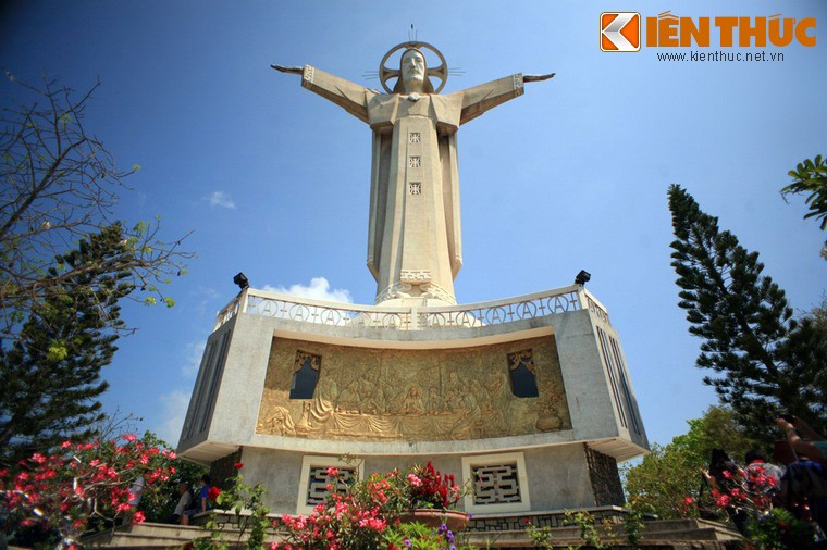 Can canh tuong Chua Jesus khong lo nhat chau A cua VN-Hinh-9