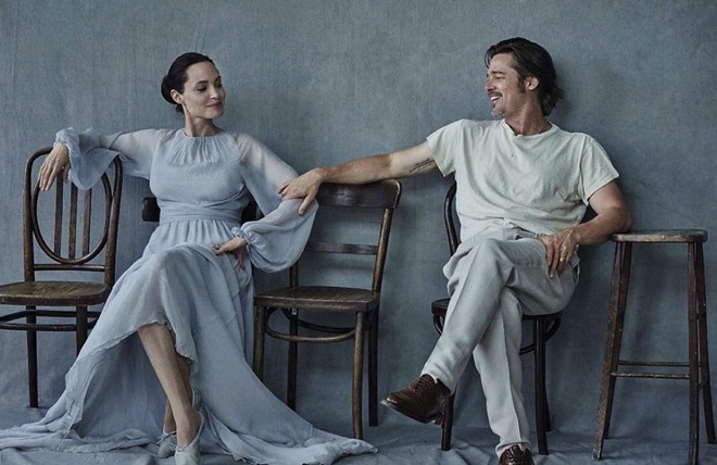 Brad Pitt và Angelina Jolie ngọt ngào trên bìa tạp chí 