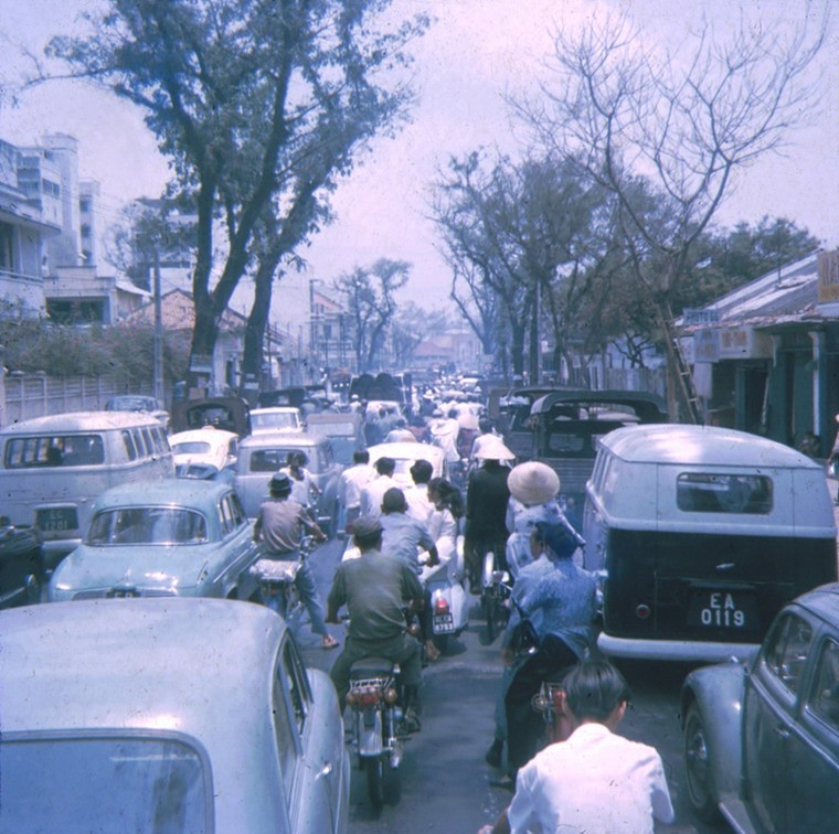 Sai Gon nam 1968 qua ong kinh cua Jeanette-Hinh-2