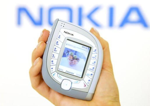 30 dien thoai dang nho nhat trong lich su 30 nam cua Nokia-Hinh-15