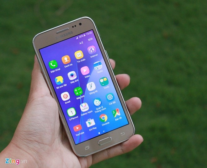 Mo hop dien thoai Samsung Galaxy J2 gia “beo” o Viet Nam-Hinh-15