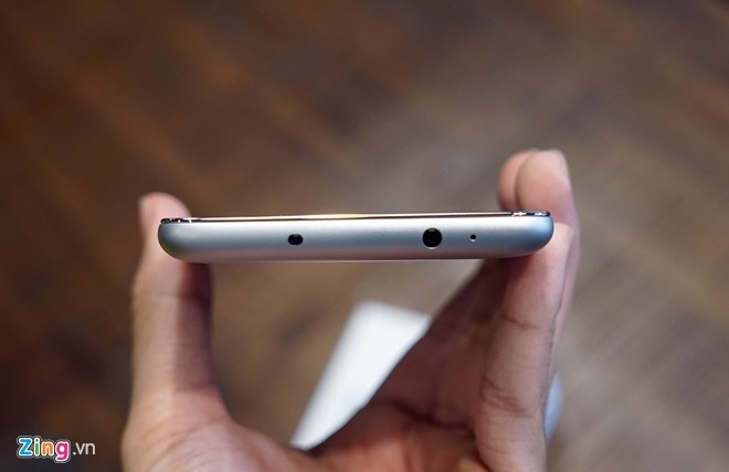 Mo hop dien thoai Xiaomi Note 3 vo kim loai, quet van tay-Hinh-5