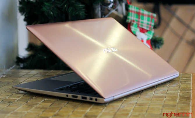 Khui hop may tinh Asus ZenBook phien ban Rose Gold thoi thuong-Hinh-6